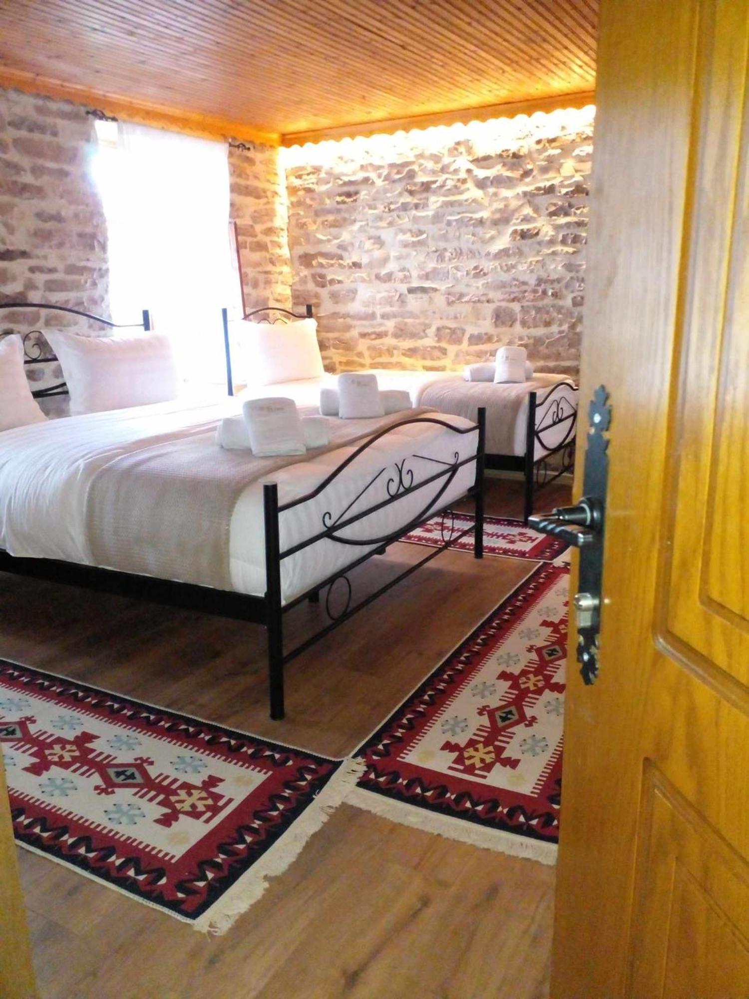 Guest House Hasko Gjirokastër 외부 사진