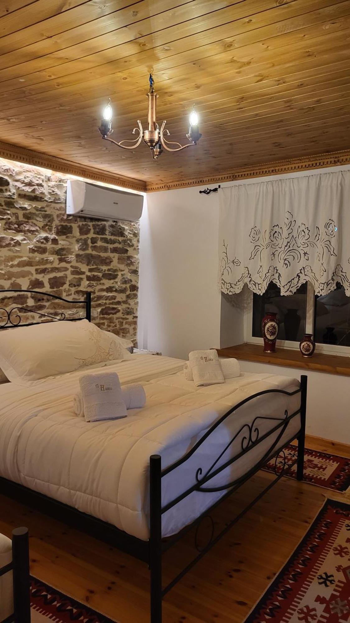 Guest House Hasko Gjirokastër 외부 사진