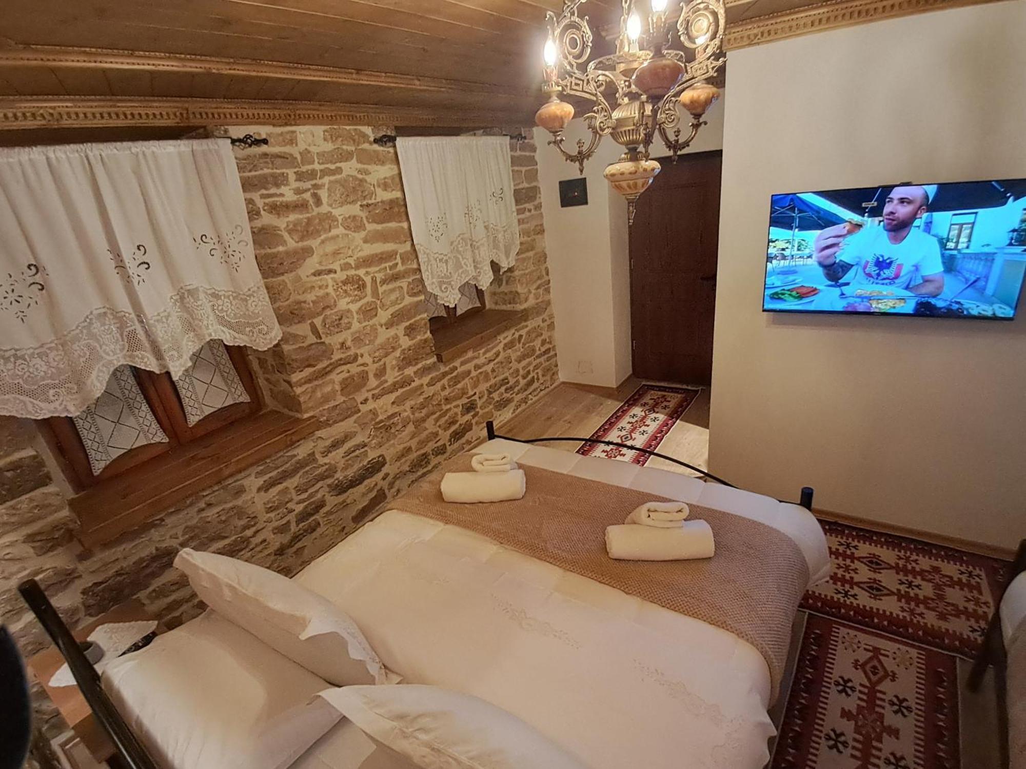 Guest House Hasko Gjirokastër 객실 사진